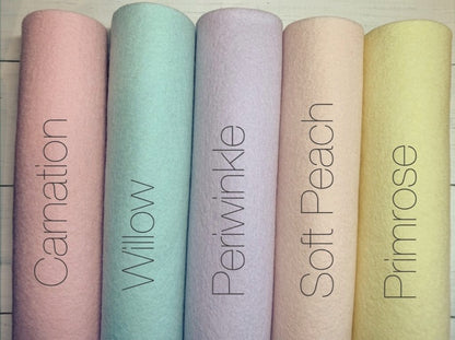 Mini Palettes with DMC Thread