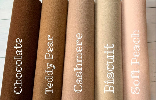 Mini Palettes with DMC Thread